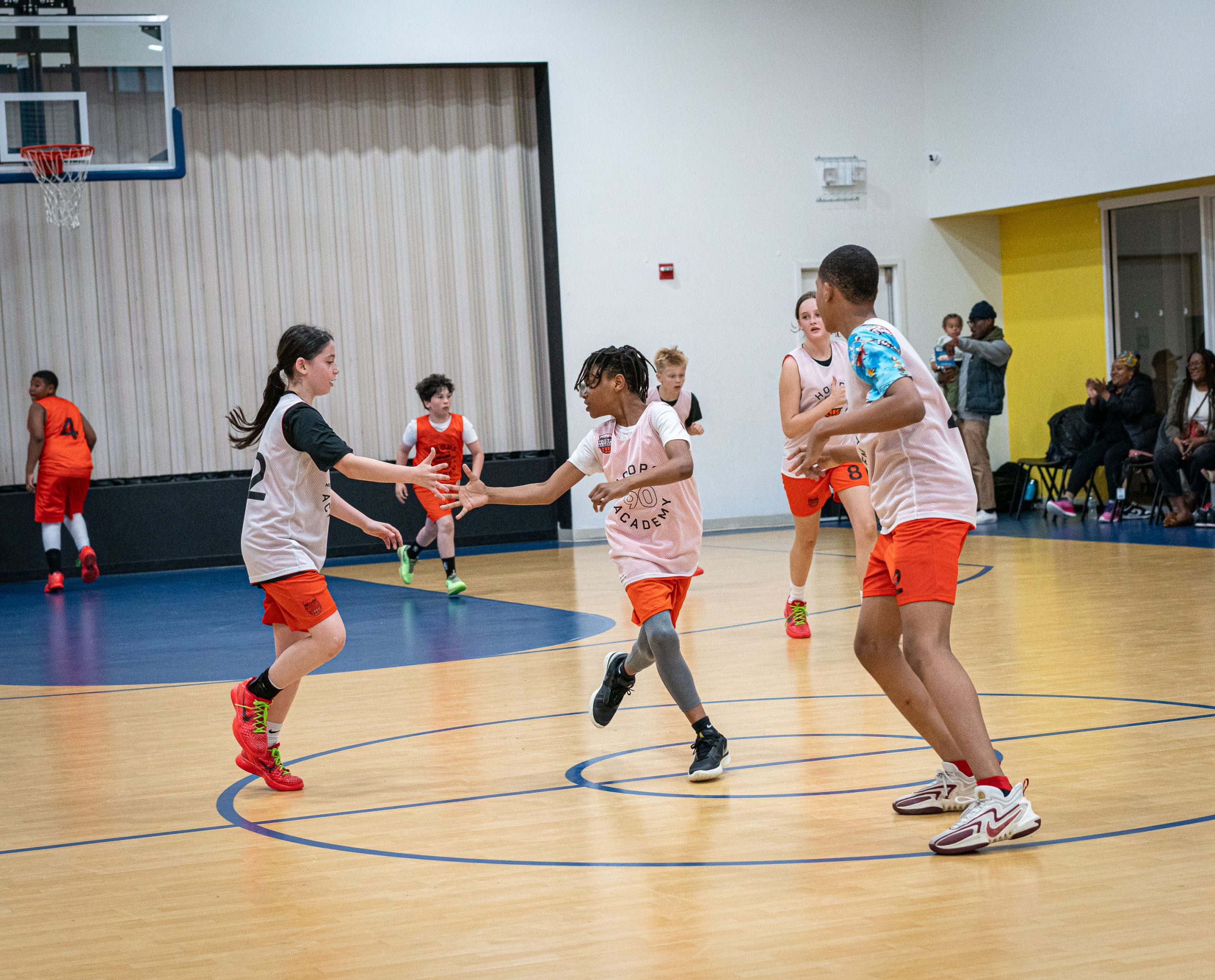What to Expect from Your First Girls Basketball Classes
